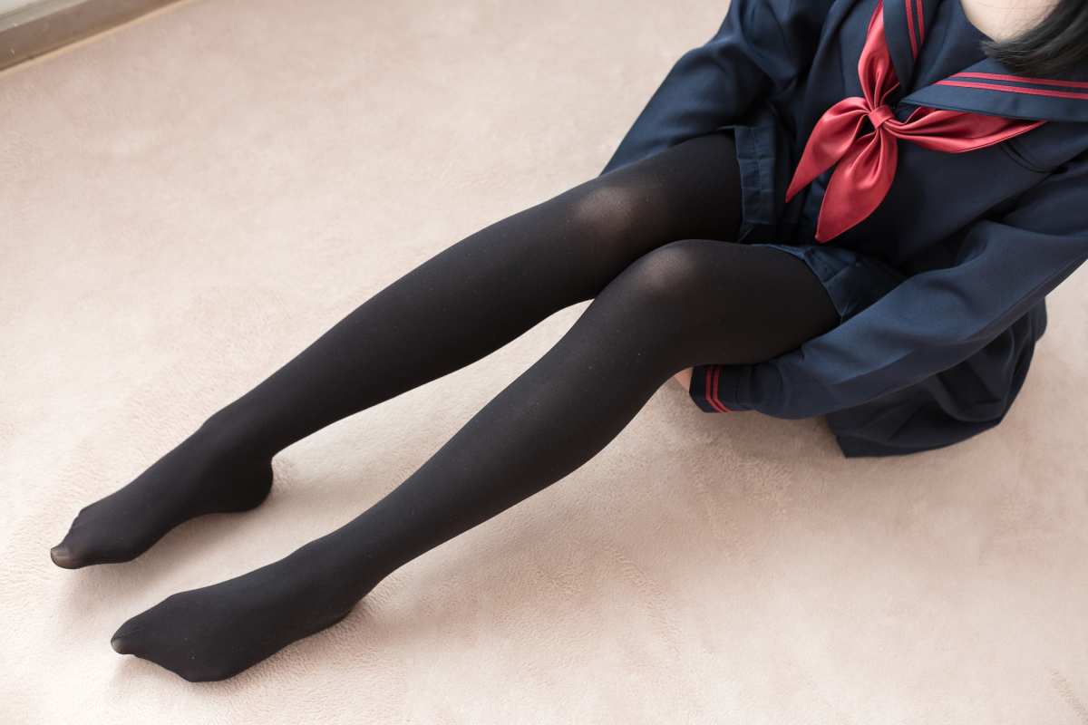 制服与黑丝
