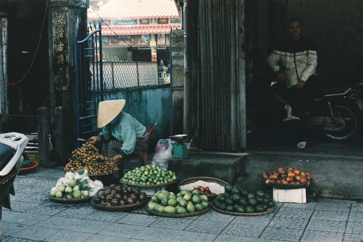 宁静街道光影